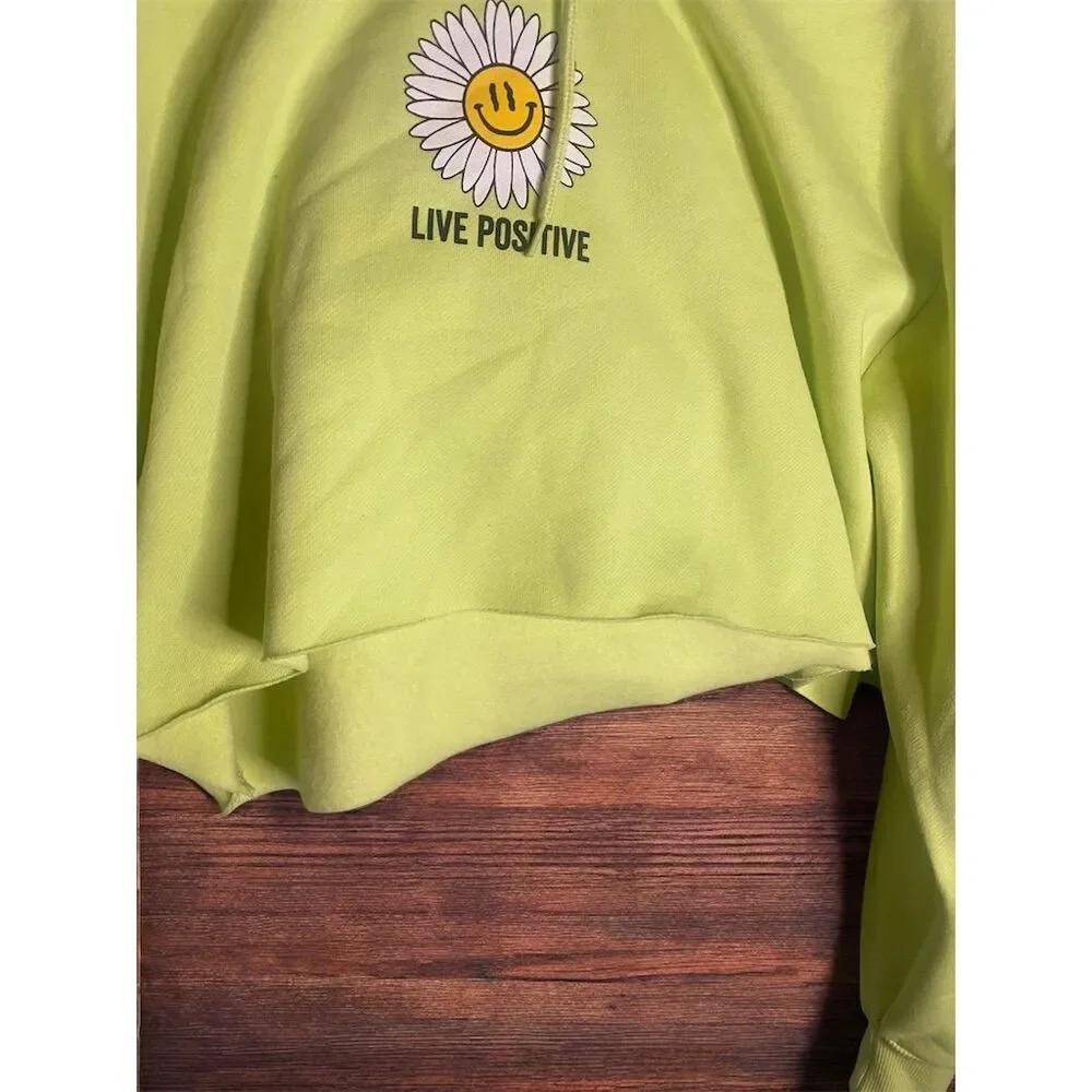 Charlotte Russe Women's XL Green Cropped Hoodie "Live Positive" Graphic (E4) - Picture 2 of 4